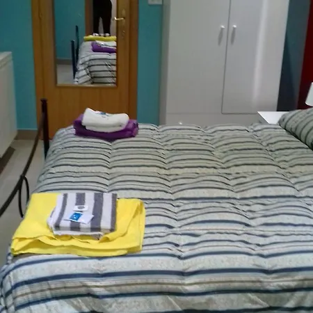 فندق مبيت وإفطار Bed Relax Etnaview 3*